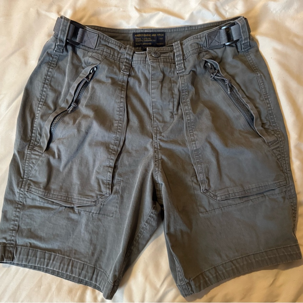 Abercrombie & Fitch Military Cargo Shorts - 29” waist